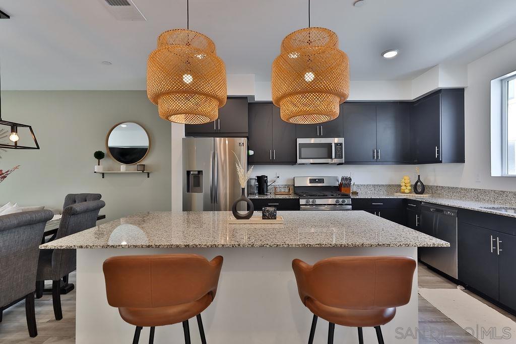 5264 Beachfront Cove 216