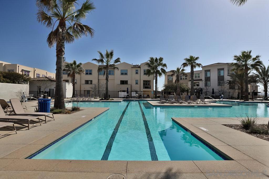 5264 Beachfront Cove 216