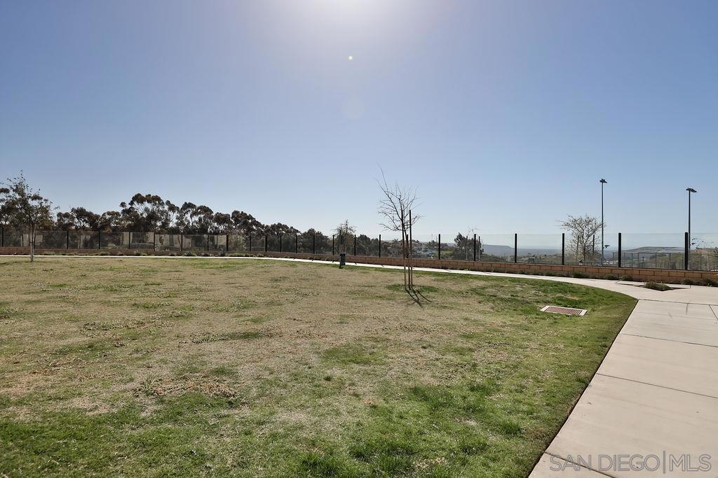 5264 Beachfront Cove 216