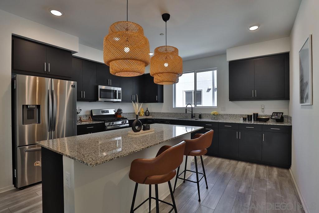 5264 Beachfront Cove 216