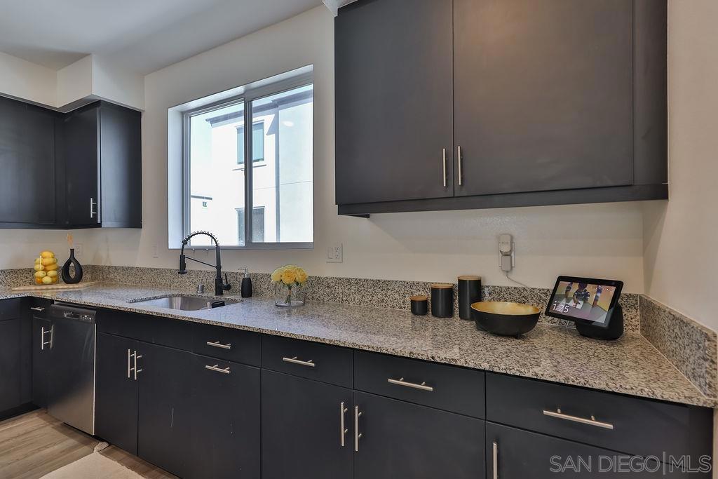 5264 Beachfront Cove 216