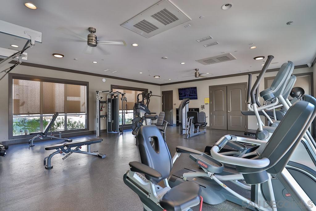 5264 Beachfront Cove 216