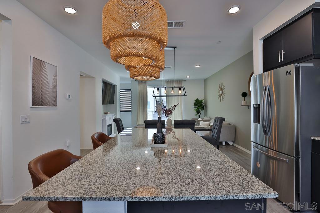 5264 Beachfront Cove 216