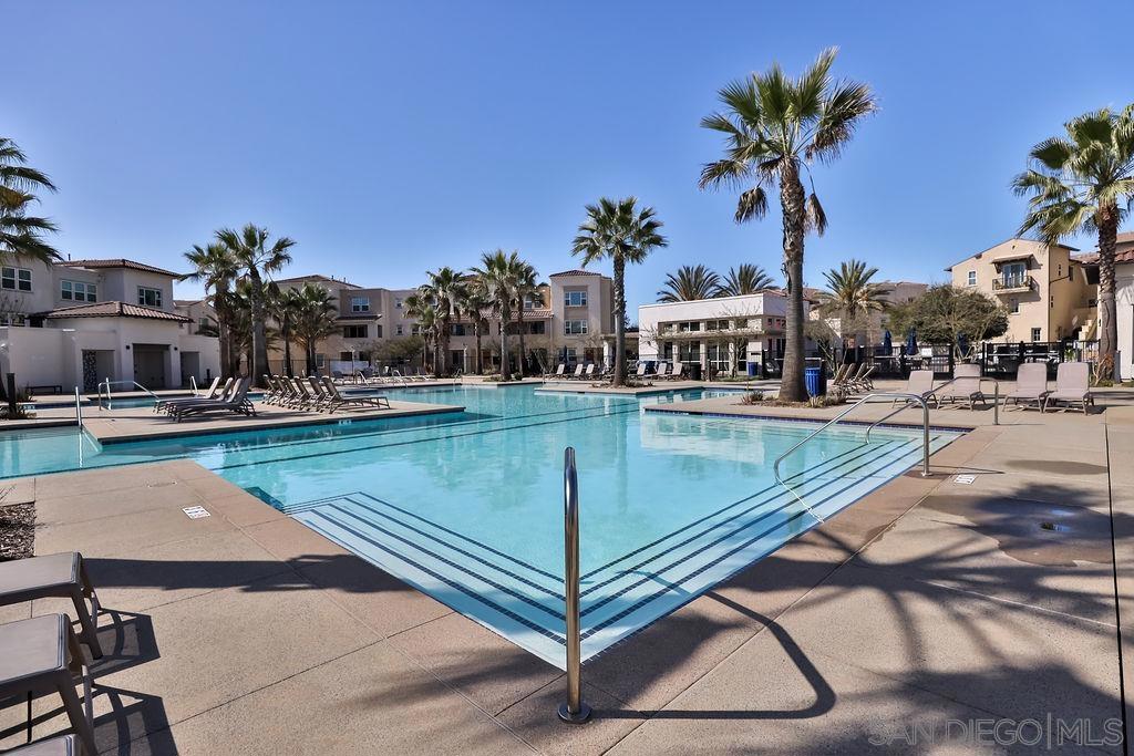 5264 Beachfront Cove 216