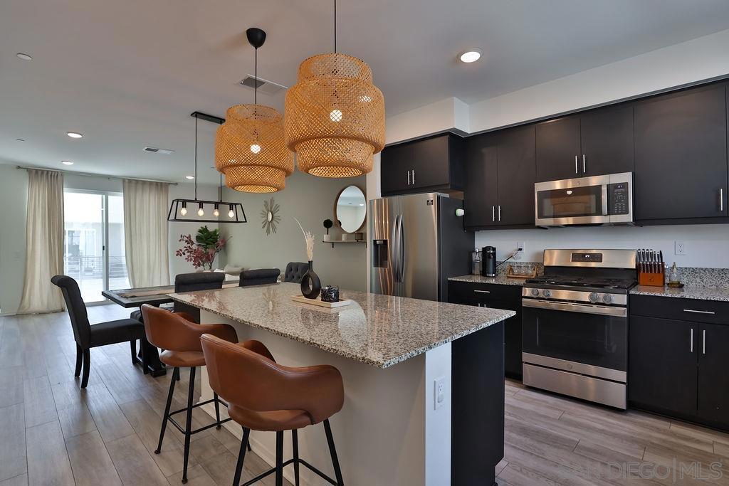 5264 Beachfront Cove 216