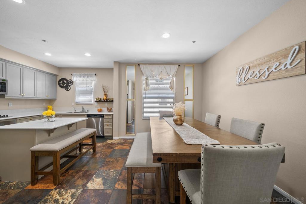 1626 Cliff Rose Dr 143