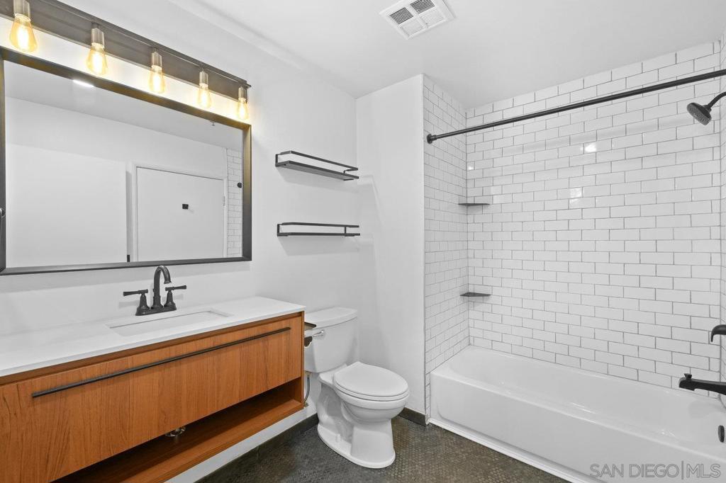 427 9th Ave. 301