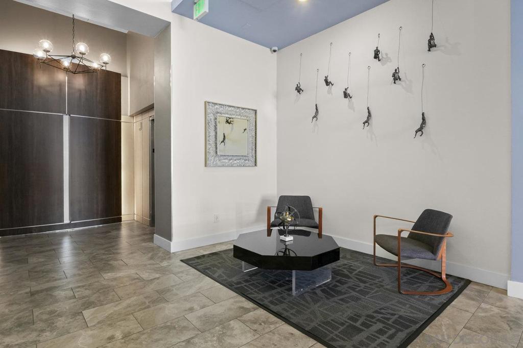 427 9th Ave. 301