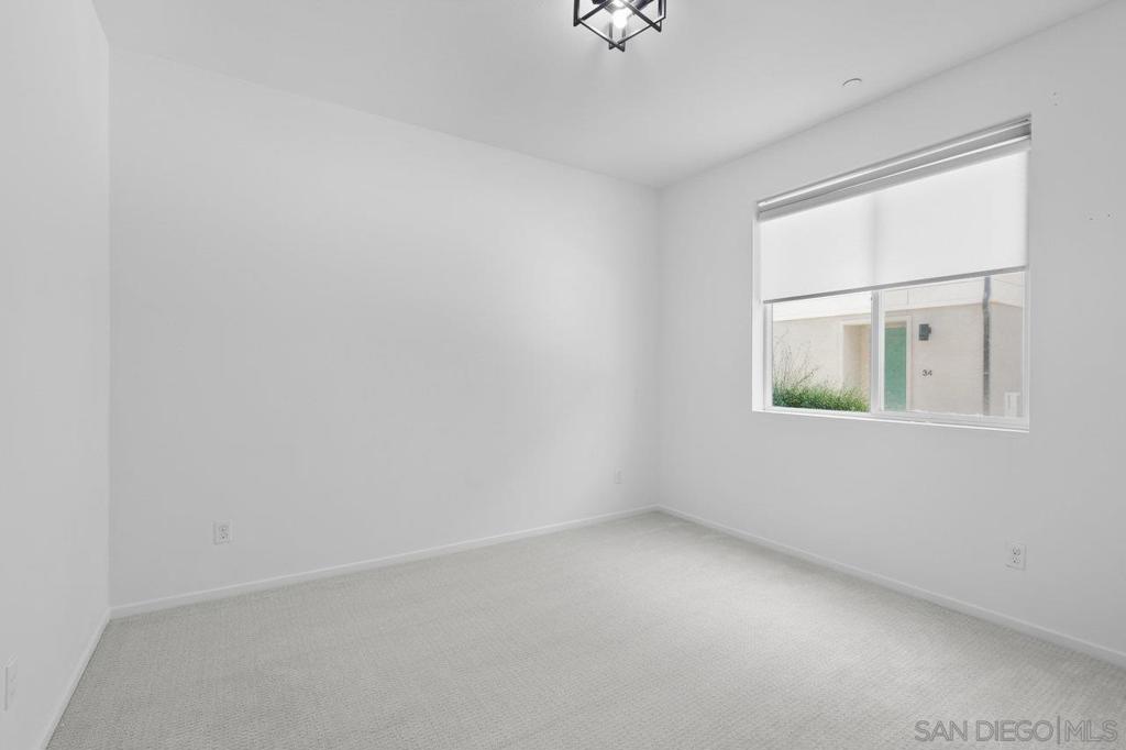 5212 Beachfront Cove 31