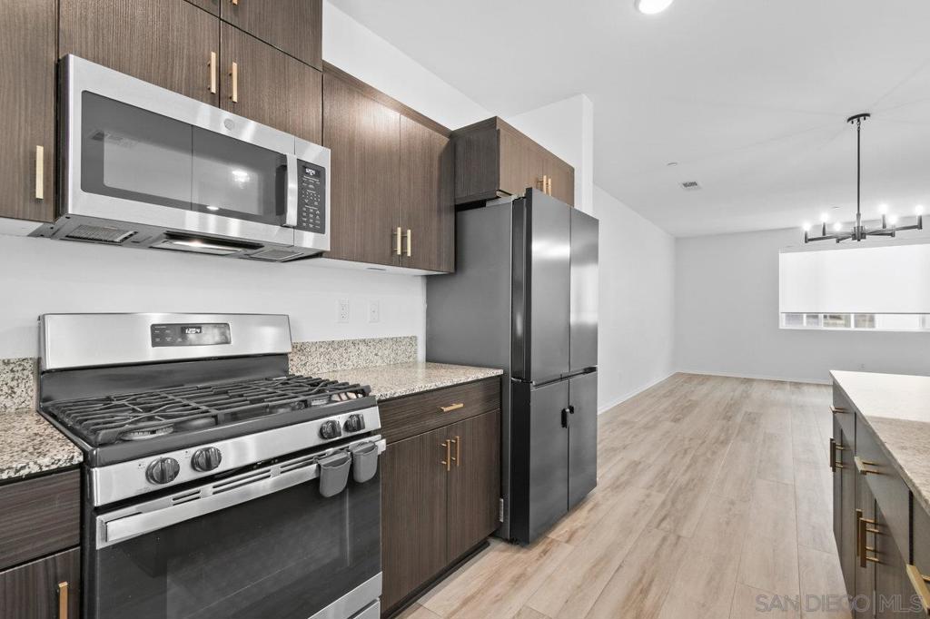 5212 Beachfront Cove 31