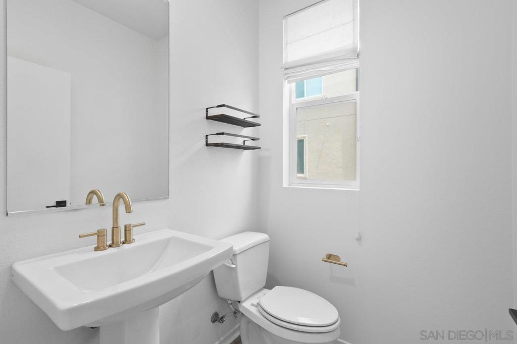 5212 Beachfront Cove 31