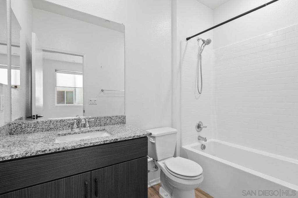 5212 Beachfront Cove 31