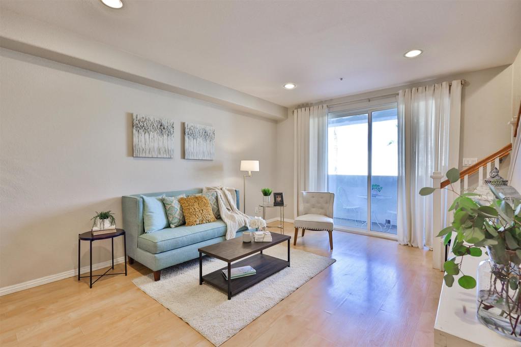 1760 E Palomar Street 105