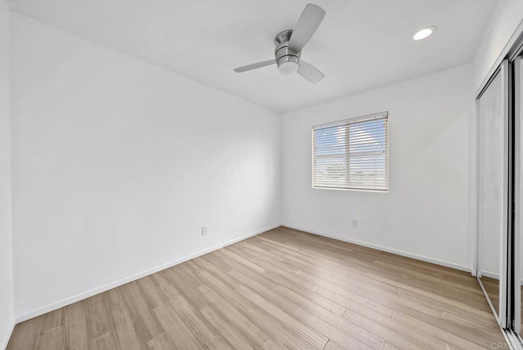 1081 Oleander Avenue