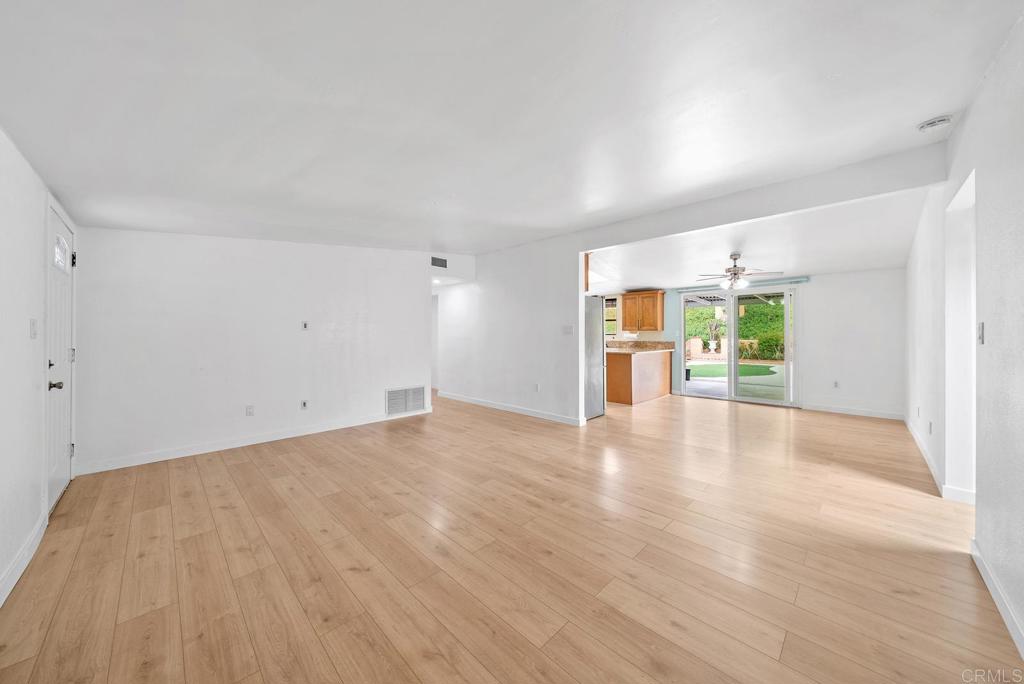 1081 Oleander Avenue