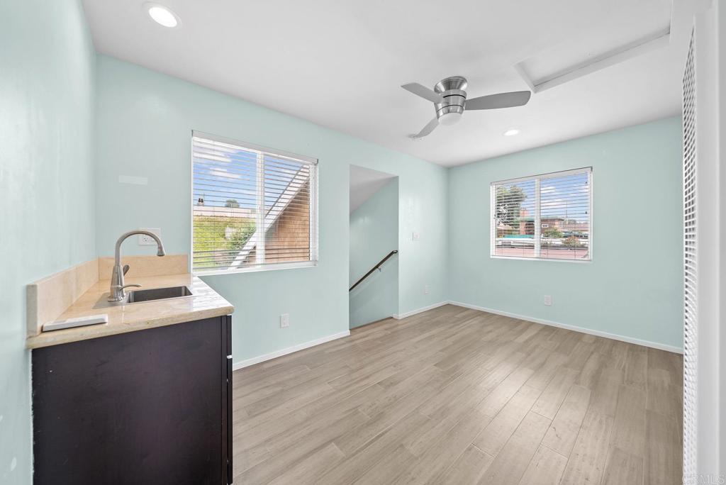 1081 Oleander Avenue