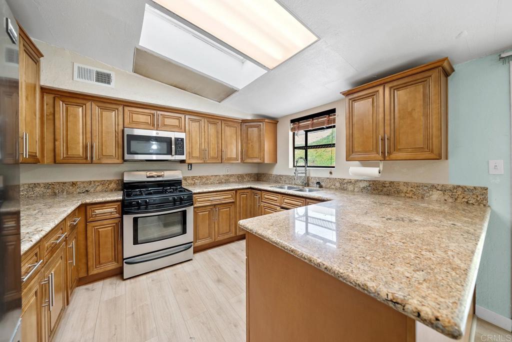 1081 Oleander Avenue