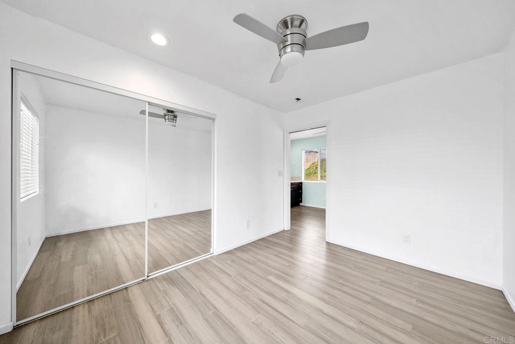 1081 Oleander Avenue