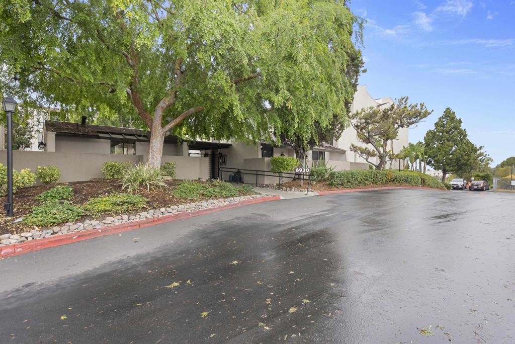 6930 Hyde Park Drive 223
