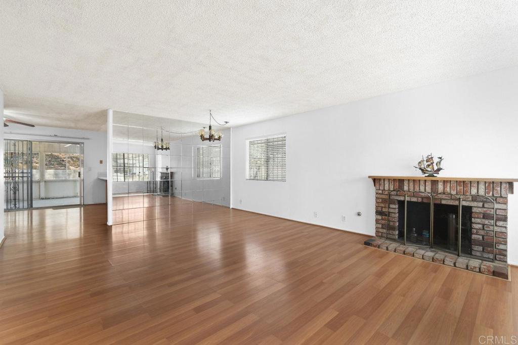 684 Kingswood Street