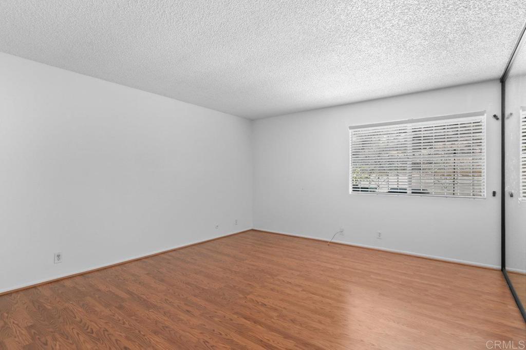 684 Kingswood Street