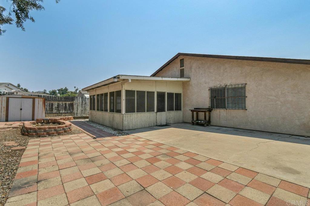 684 Kingswood Street