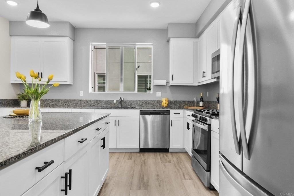 5264 Beachfront Cove St. 214