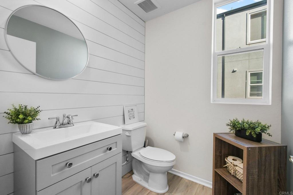 5264 Beachfront Cove St. 214