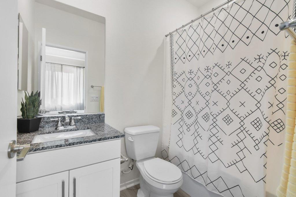 5264 Beachfront Cove St. 214