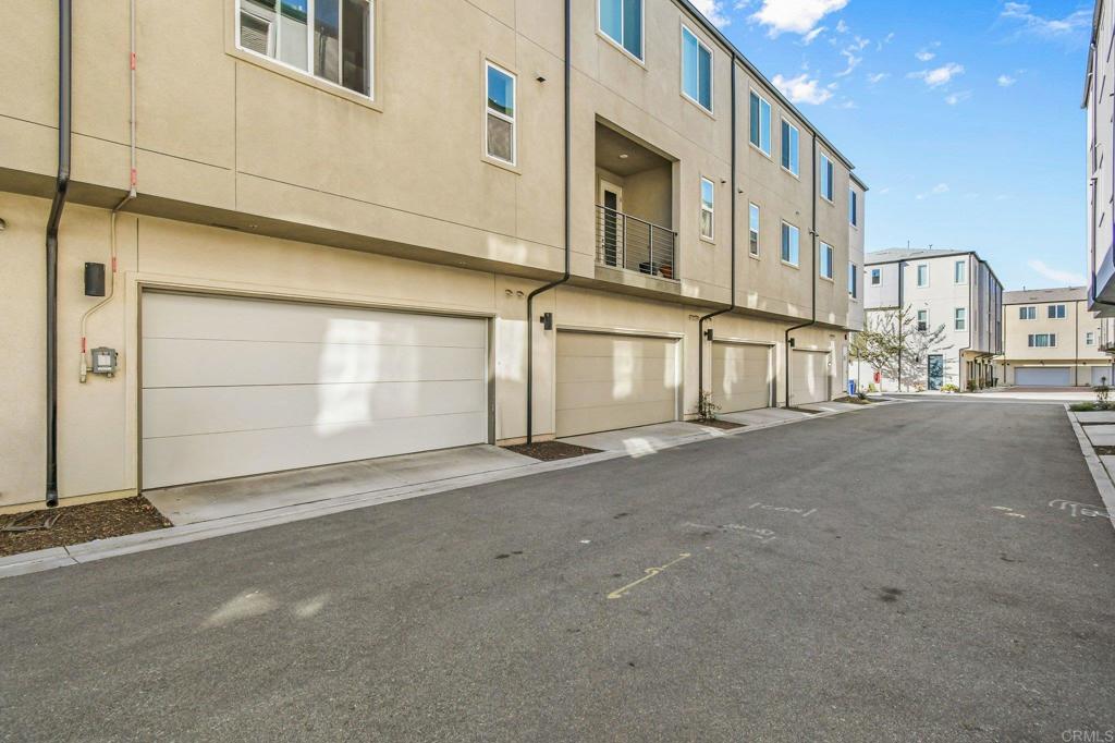 5264 Beachfront Cove St. 214