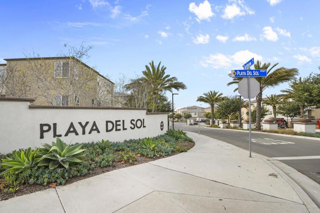 5211 Beachfront Cove St. 10