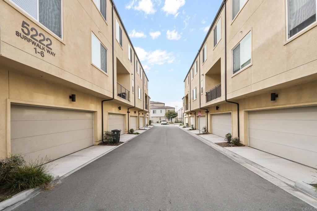 5211 Beachfront Cove St. 10