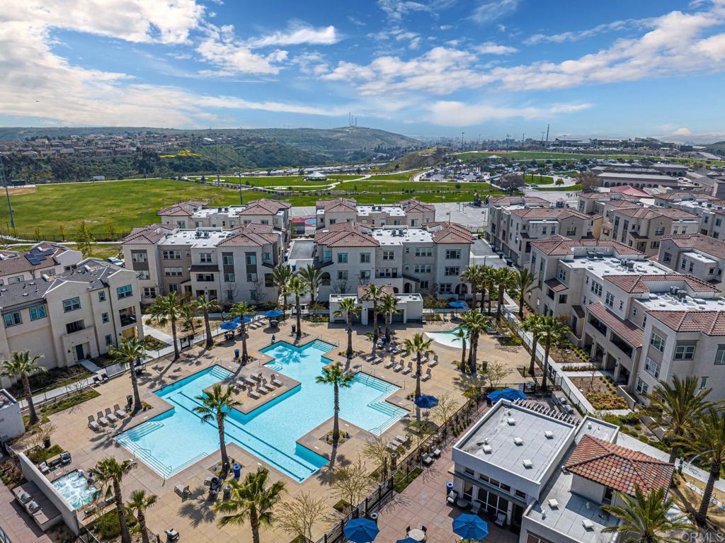 5211 Beachfront Cove St. 10
