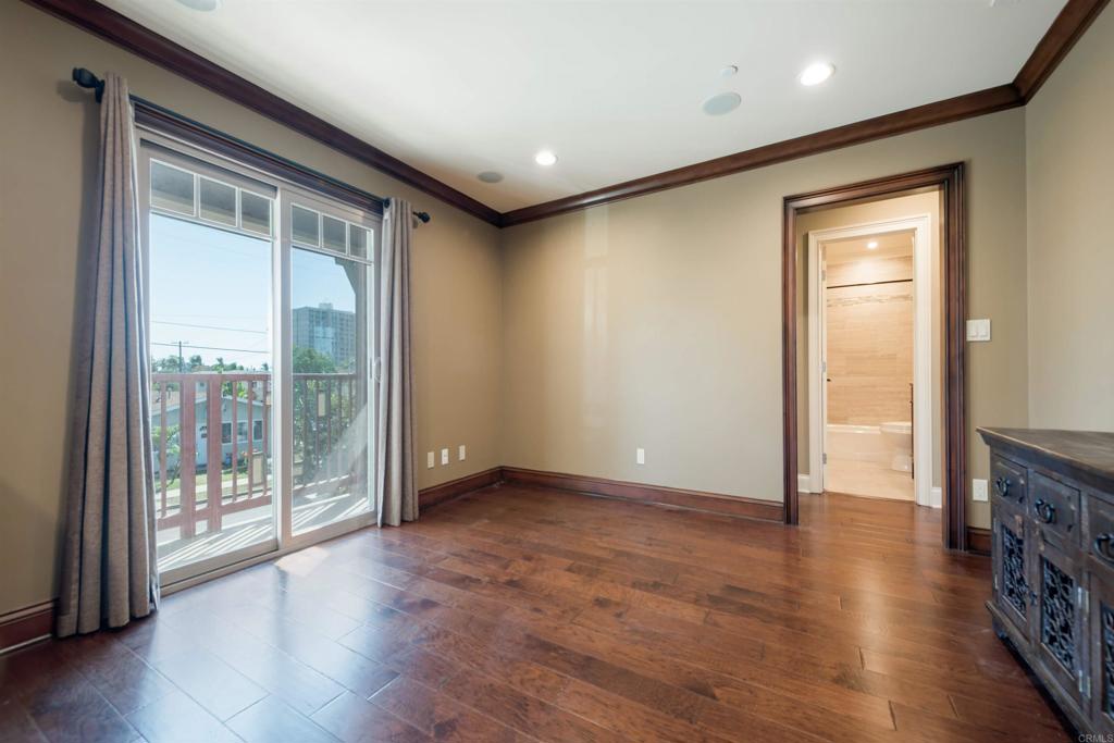 249 Del Mar Avenue