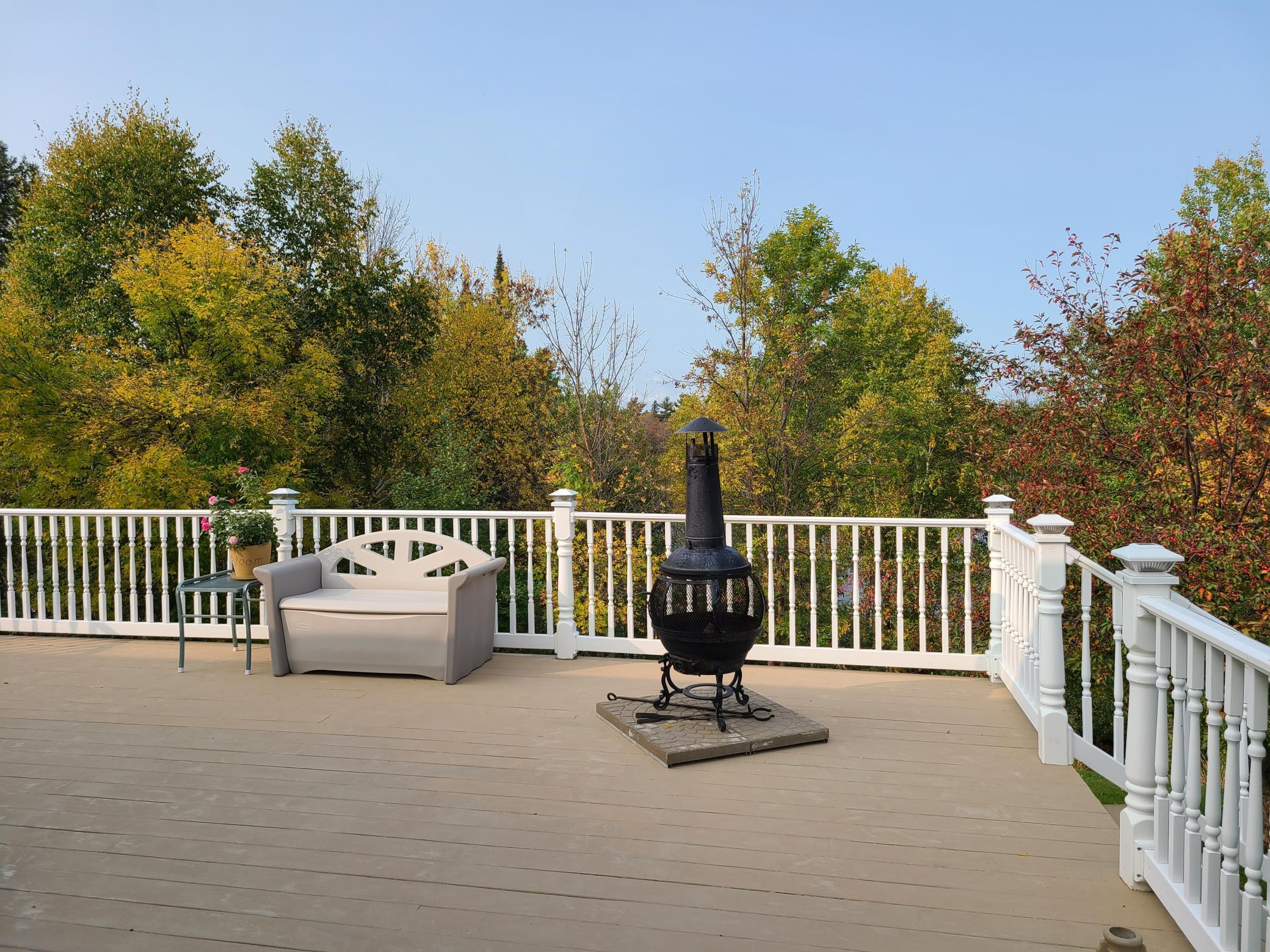 402 Shorewood Drive