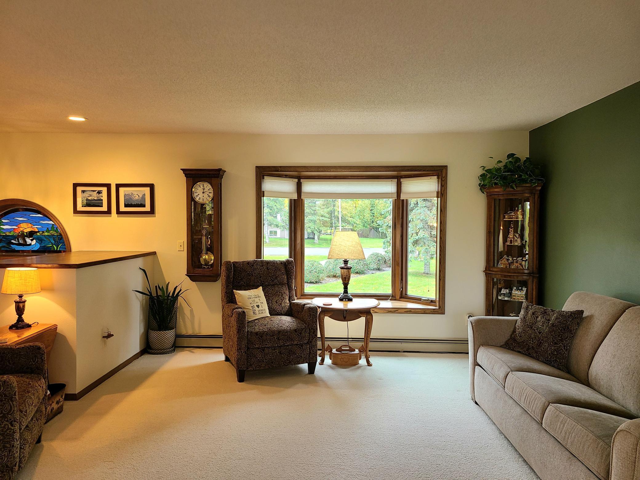 402 Shorewood Drive
