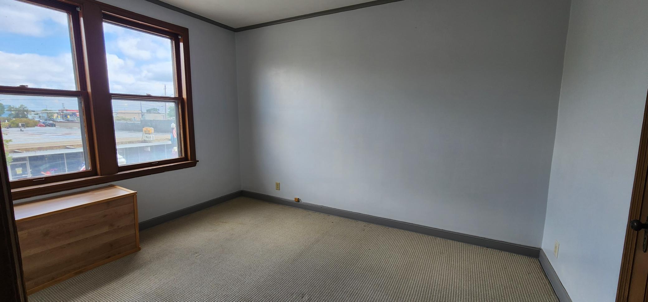 327 3rd Street