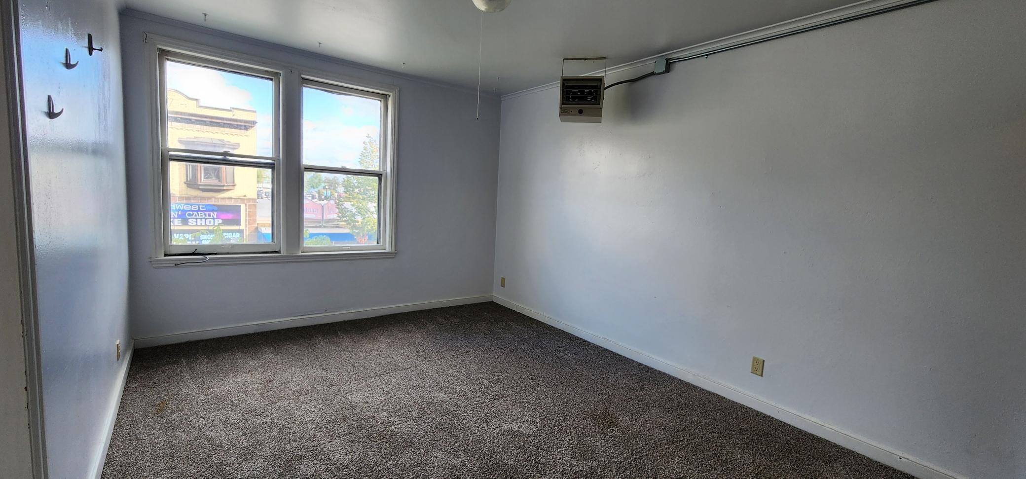 327 3rd Street