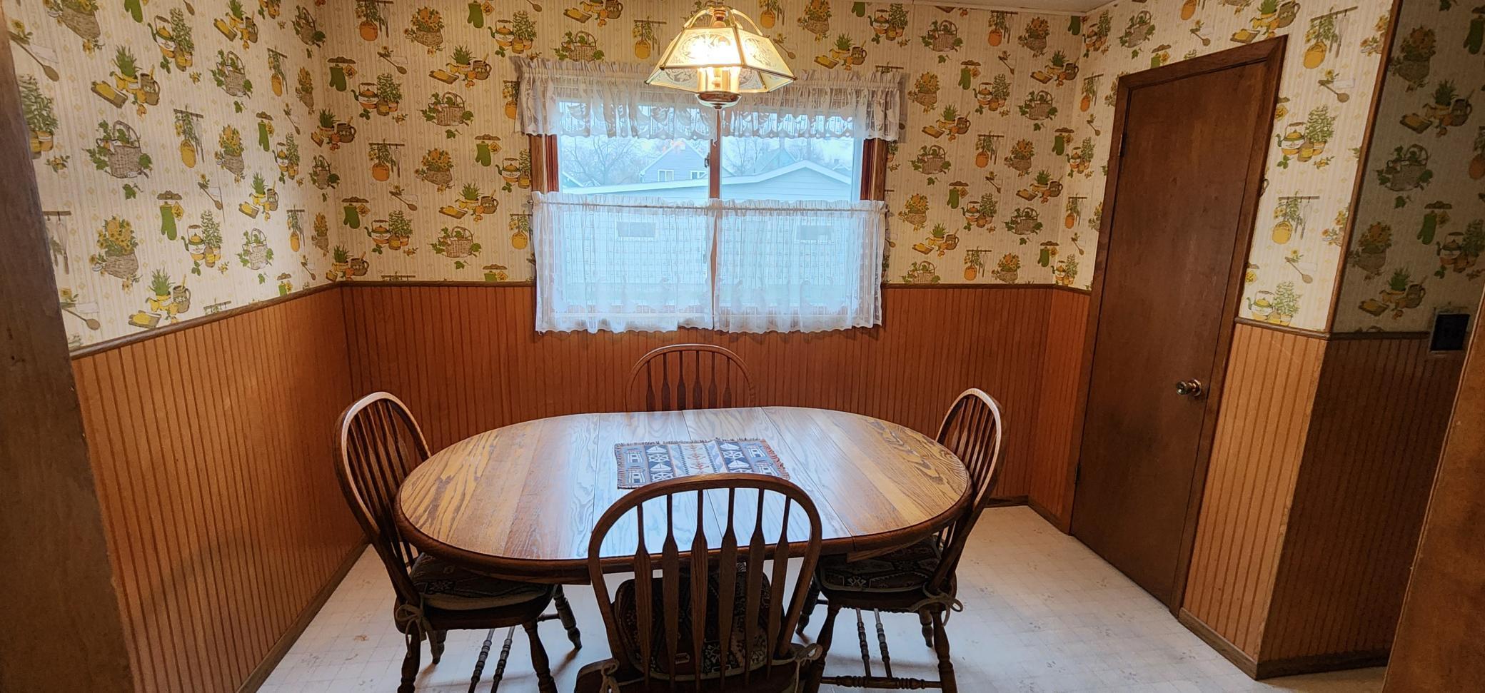 404 8th Street