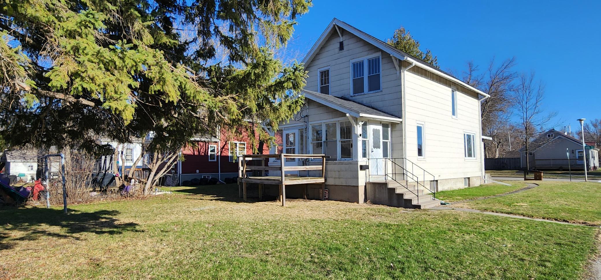 1024 6th Street