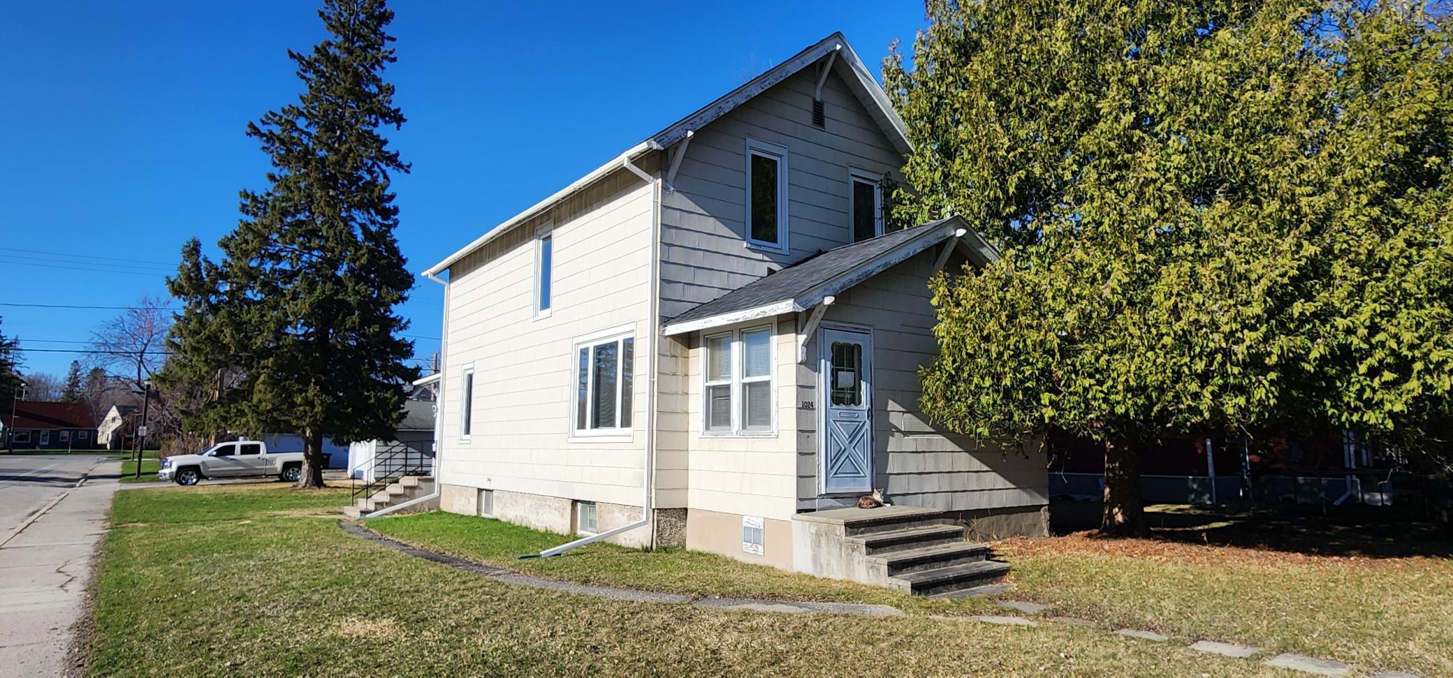 1024 6th Street