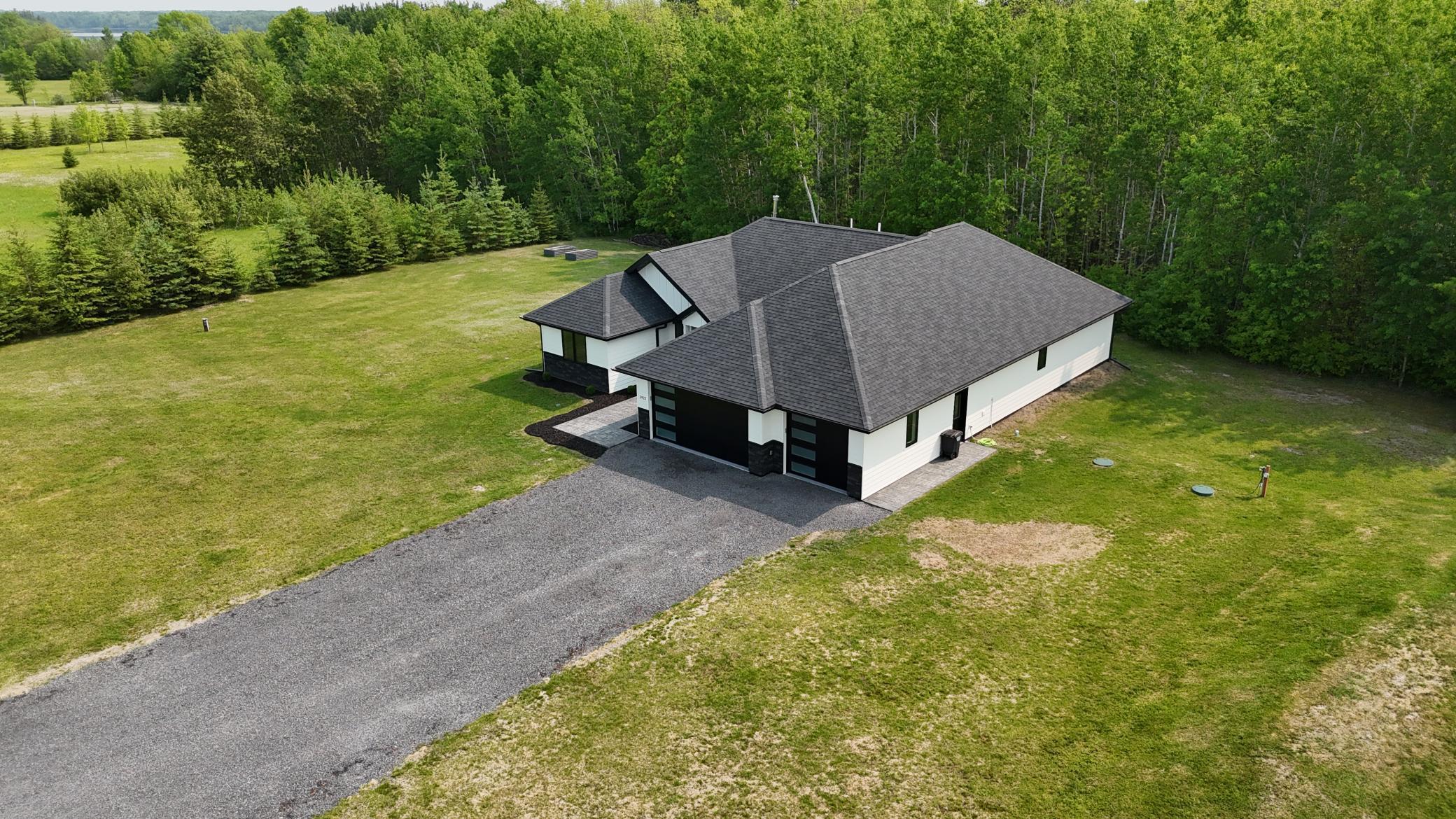 2922 Highway 11 S