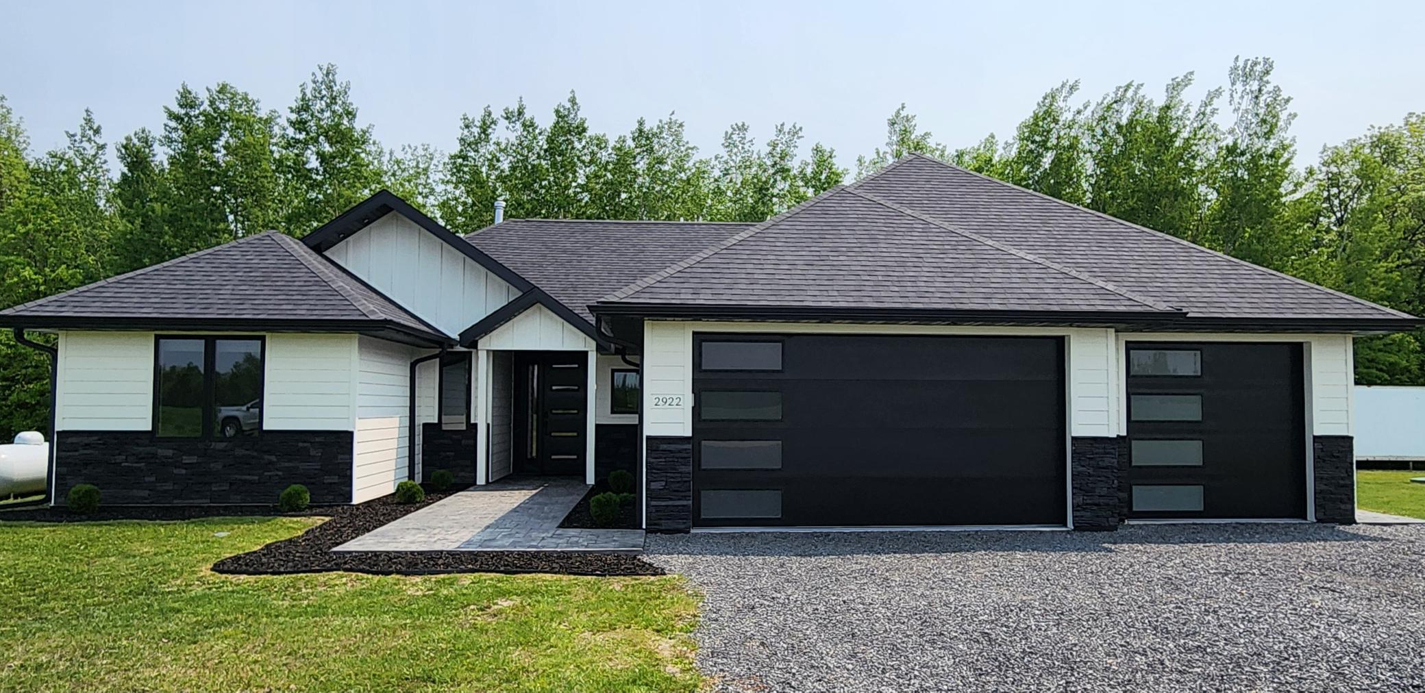 2922 Highway 11 S