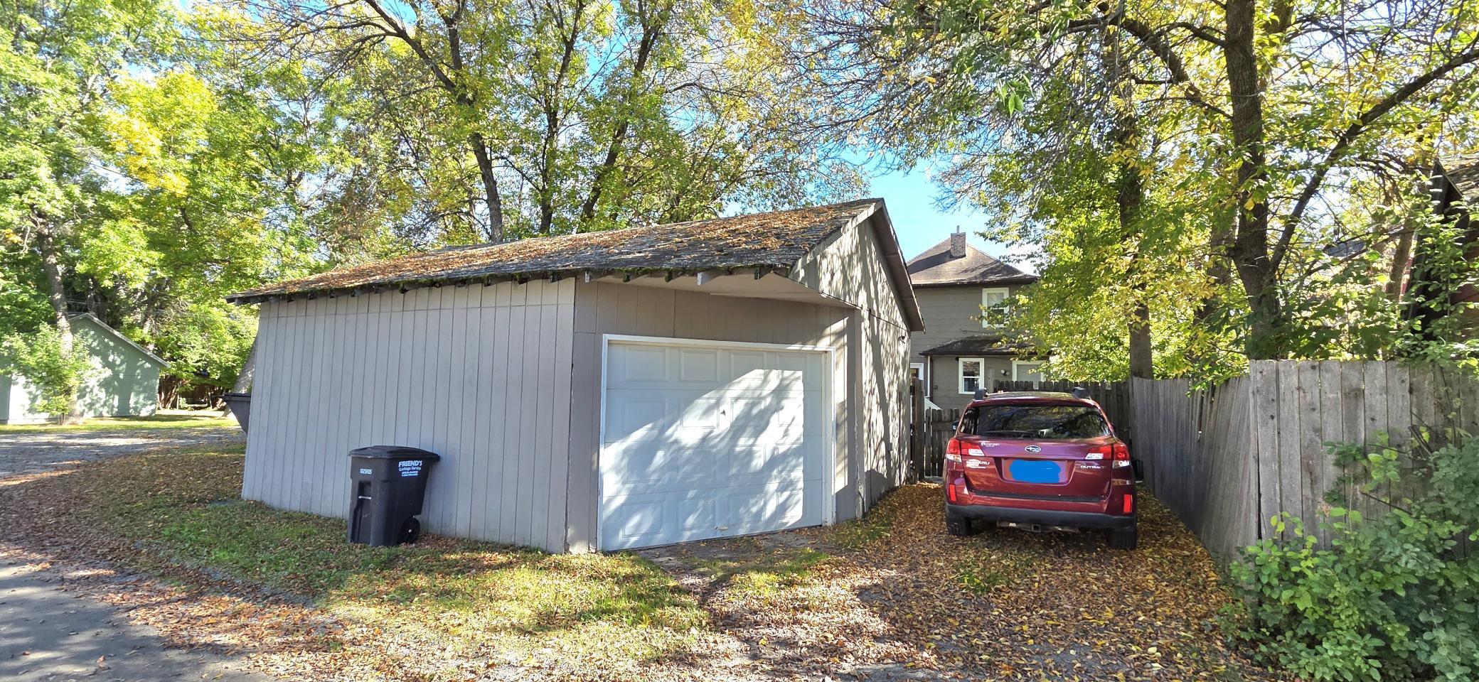 816 3rd Street