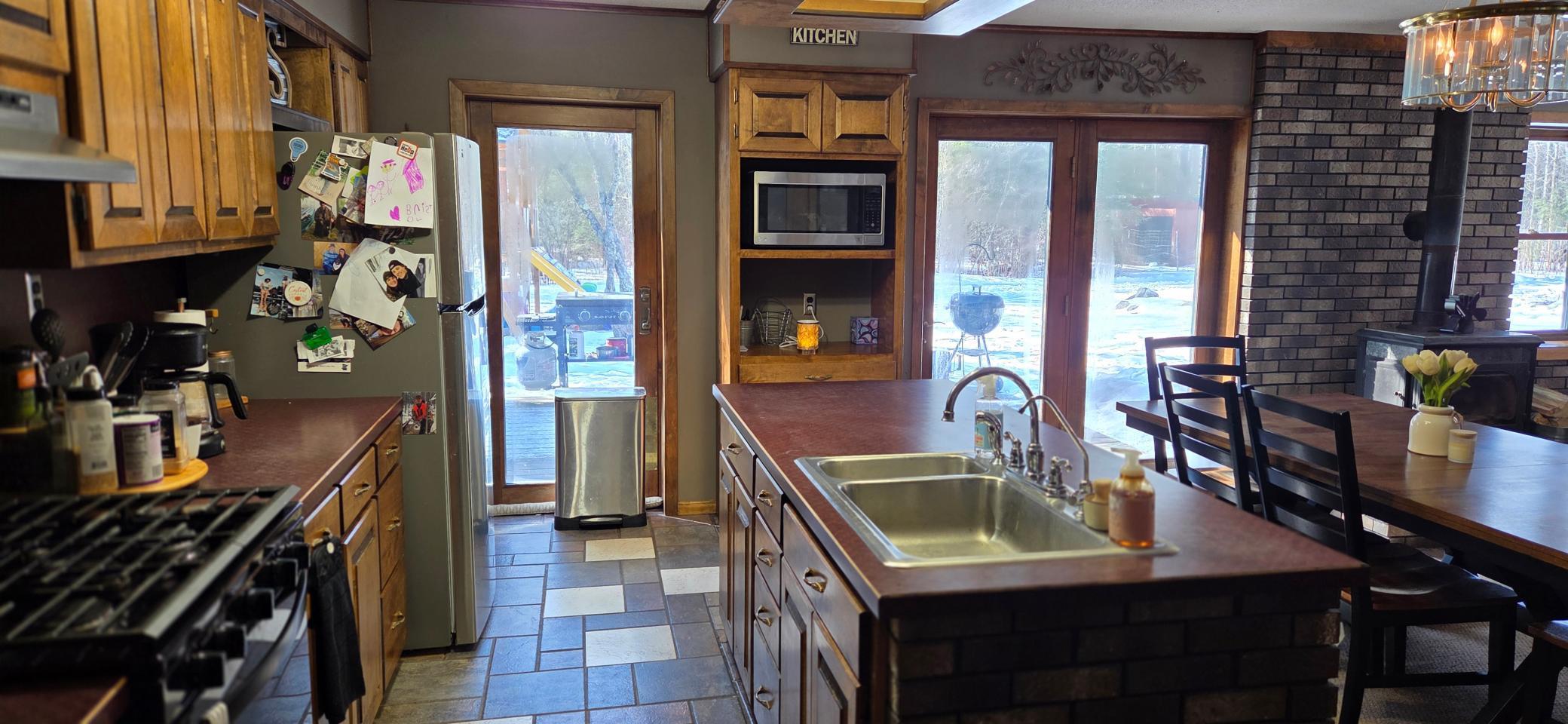 8640 State Highway 11 SE