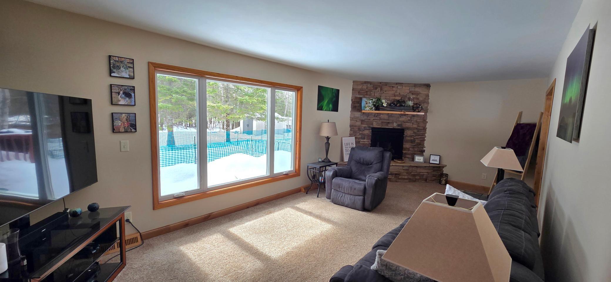 321 Shorewood Drive