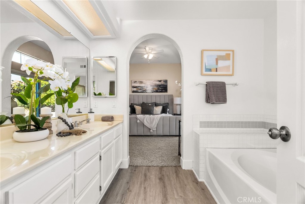 14122 Sacramento Street