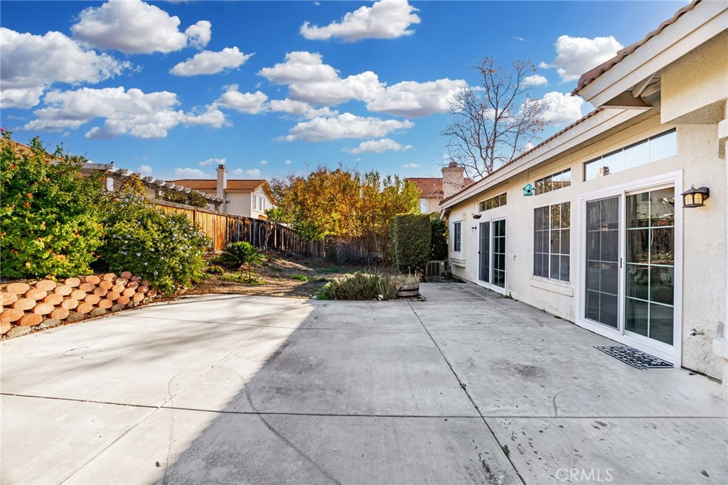 14122 Sacramento Street