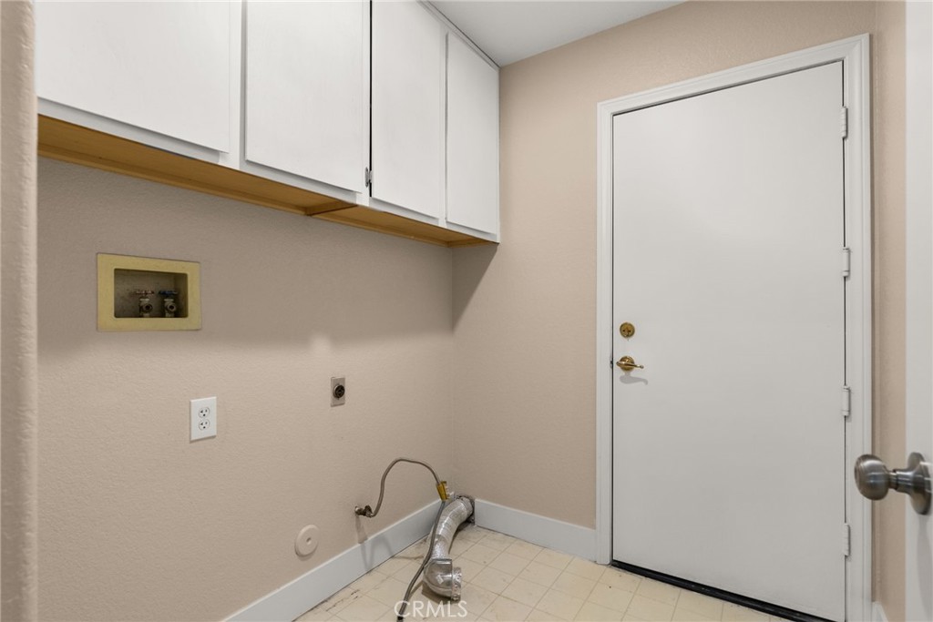 14122 Sacramento Street