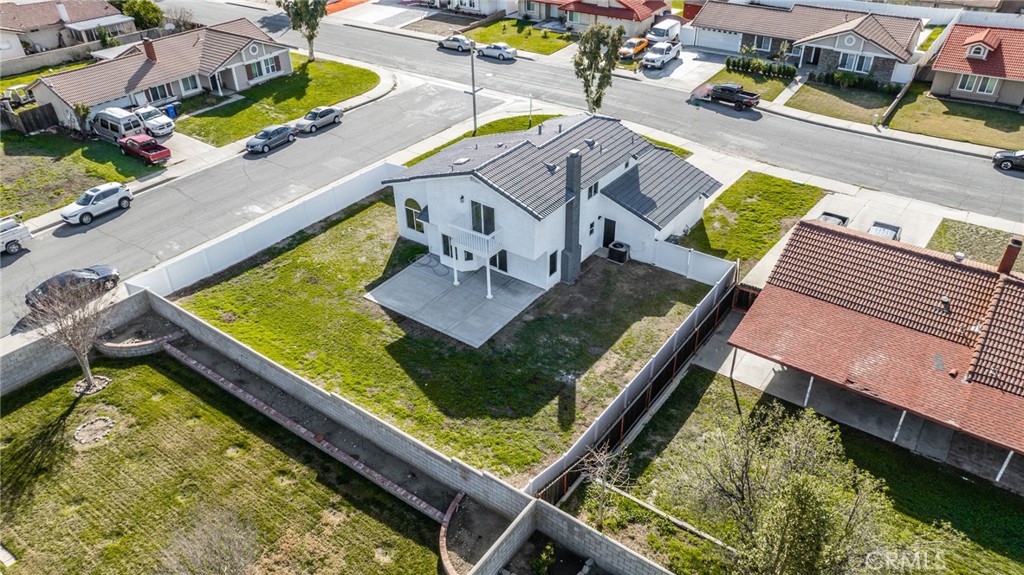 1032 W La Gloria Drive